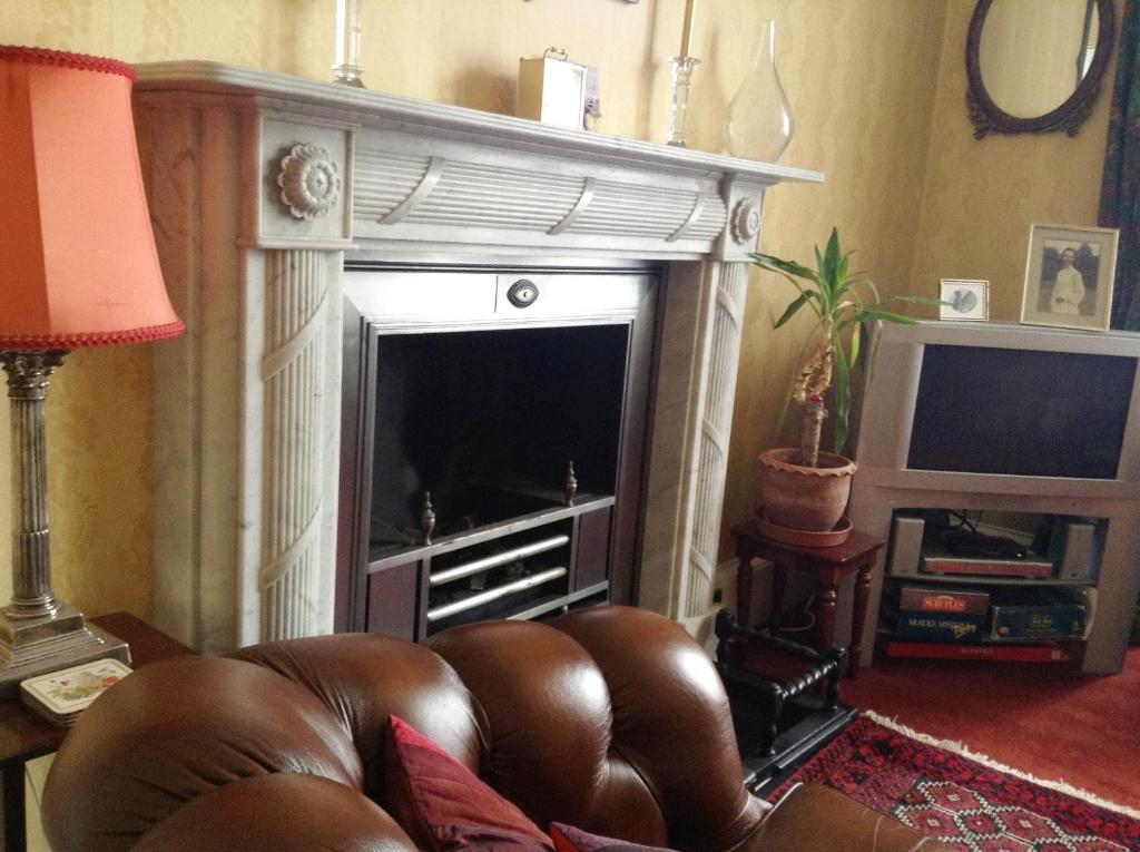 The Eskbank Hotel - Rathan House Dalkeith Bagian luar foto