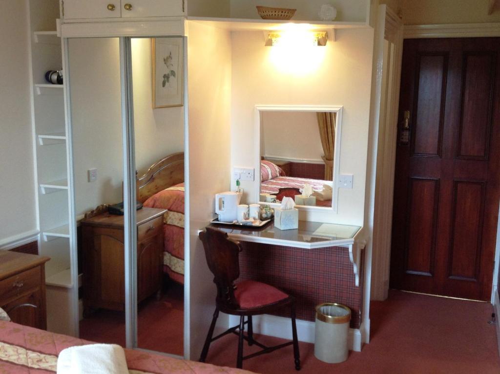 The Eskbank Hotel - Rathan House Dalkeith Bagian luar foto
